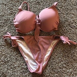 Shade & Shore Bikini 36DDD top and large bottoms mauve